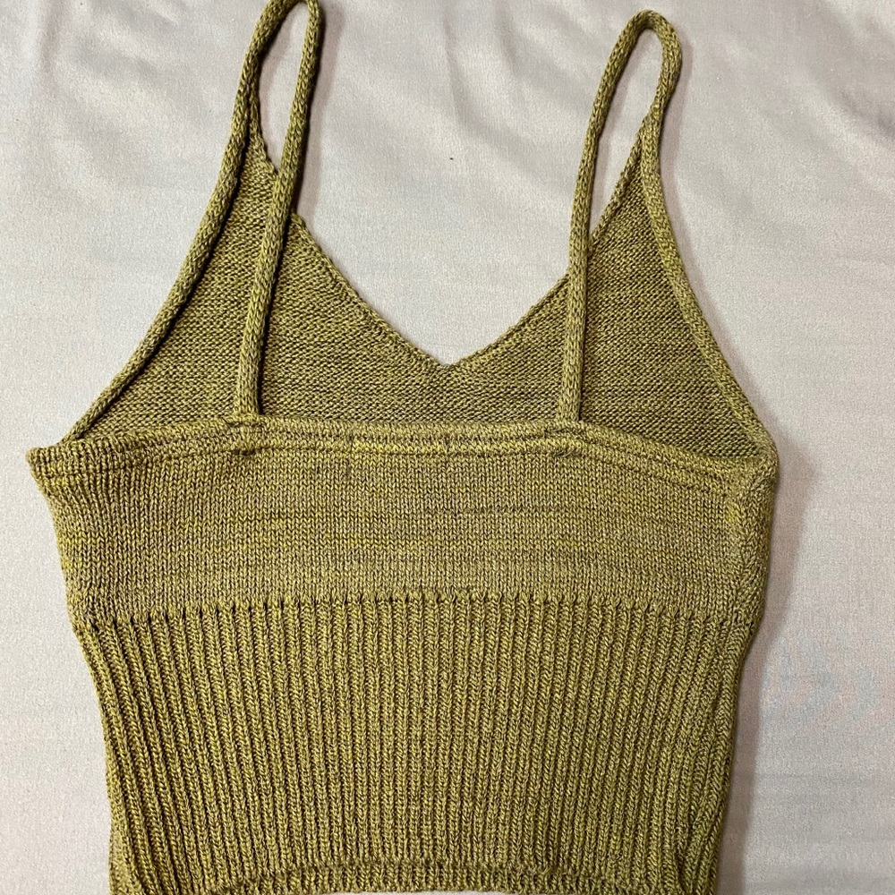 Olive crop top - Picture 2 of 2